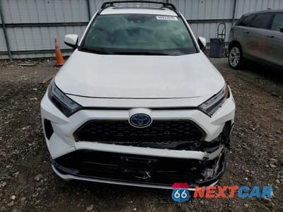 Piąte zdjęcie samochodu w środku: 2024 TOYOTA RAV4 PRIME SE VIN:JTMAB3FV7RD174852 - miniatura