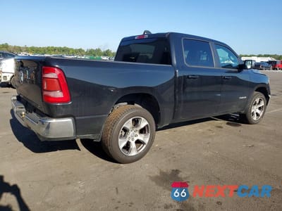 Trzecie zdjęcie samochodu z tyłu: 2024 RAM 1500 LARAMIE VIN:1C6RREJT2RN218709 - miniatura