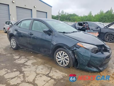 Czwarte zdjęcie samochodu z boku: 2017 TOYOTA COROLLA LE VIN:2T1BURHEXHC835025 - miniatura