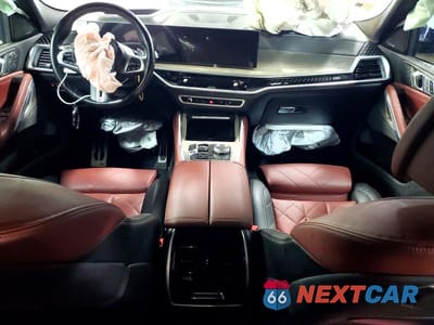 Zdjęcie 8 z 12 samochodu: 2024 BMW X6 M60I VIN:5UX43EX04R9T77479 - miniatura