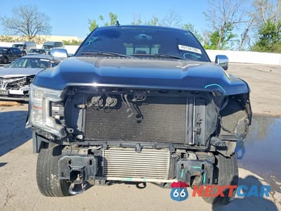 Piąte zdjęcie samochodu w środku: 2018 FORD F150 SUPERCREW VIN:1FTEW1EG6JFA95078 - miniatura