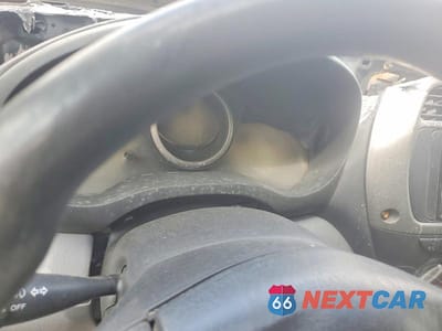 Zdjęcie 9 z 13 samochodu: 2001 TOYOTA RAV4 BASE VIN:JTEHH20V110103055 - miniatura