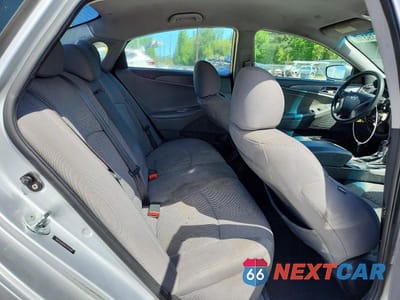 Zdjęcie 10 z 12 samochodu: 2011 HYUNDAI SONATA GLS VIN:5NPEB4AC5BH241994 - miniatura