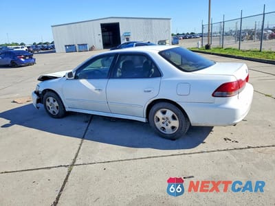 Drugie zdjęcie samochodu z przodu: 2001 HONDA ACCORD EX VIN:1HGCG16501A029559 - miniatura