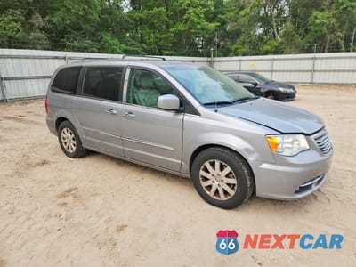 Czwarte zdjęcie samochodu z boku: 2016 CHRYSLER TOWN & COUNTRY TOURING VIN:2C4RC1BG4GR159344 - miniatura