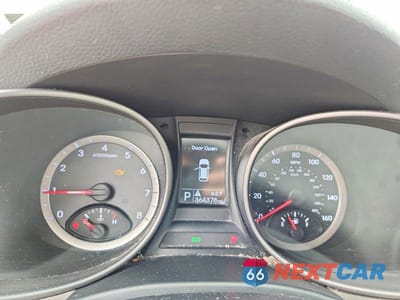 Zdjęcie 9 z 12 samochodu: 2016 HYUNDAI SANTA FE SPORT 2.4L VIN:5XYZTDLB7GG376024 - miniatura