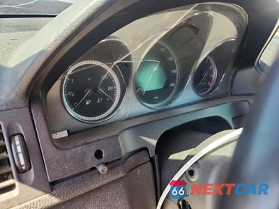 Zdjęcie 9 z 12 samochodu: 2009 MERCEDES-BENZ C 300 4MATIC VIN:WDDGF81X19R078695 - miniatura