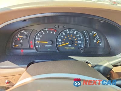 Zdjęcie 9 z 12 samochodu: 2000 TOYOTA TUNDRA ACCESS CAB LIMITED VIN:5TBBT4816YS124117 - miniatura