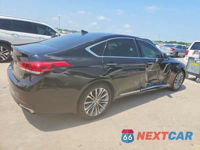 Trzecie zdjęcie samochodu z tyłu: 2016 HYUNDAI GENESIS 3.8L VIN:KMHGN4JEXGU143215 - miniatura