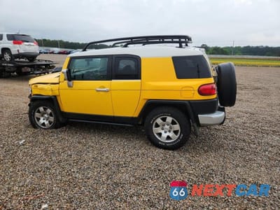 Drugie zdjęcie samochodu z przodu: 2007 TOYOTA FJ CRUISER BASE VIN:JTEZU11F770002211 - miniatura