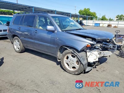 Czwarte zdjęcie samochodu z boku: 2006 TOYOTA HIGHLANDER LIMITED VIN:JTEDP21A460115432 - miniatura