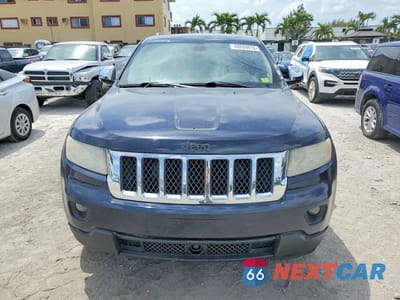 Piąte zdjęcie samochodu w środku: 2011 JEEP GRAND CHEROKEE OVERLAND VIN:1J4RR6GG9BC628797 - miniatura