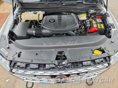 Zdjęcie 11 z 13 samochodu: 2025 RAM 1500 LIMITED VIN:1C6SRFHP5SN618527 - miniatura