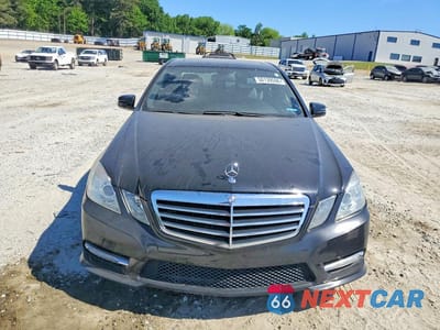 Piąte zdjęcie samochodu w środku: 2012 MERCEDES-BENZ E 350 VIN:WDDHF5KB9CA572718 - miniatura