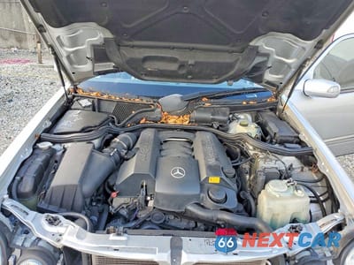 Zdjęcie 11 z 12 samochodu: 2001 MERCEDES-BENZ E 320 VIN:WDBJF65J01B376516 - miniatura