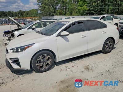 2021 KIA FORTE LXS 3KPF24AD3ME299316 - główne zdjęcie licytacji z USA - miniatura