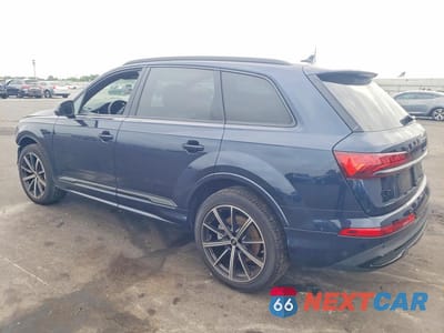 Drugie zdjęcie samochodu z przodu: 2024 AUDI Q7 PREMIUM PLUS VIN:WA1LXBF70RD009547 - miniatura