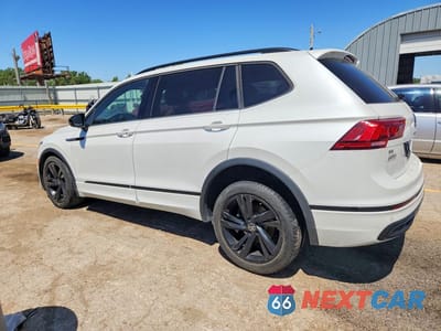 Drugie zdjęcie samochodu z przodu: 2023 VOLKSWAGEN TIGUAN SE R-LINE BLACK VIN:3VVCB7AX3PM138023 - miniatura