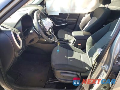 Zdjęcie 7 z 11 samochodu: 2023 KIA SOUL LX VIN:KNDJ23AU5P7854565 - miniatura