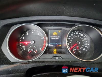 Zdjęcie 9 z 12 samochodu: 2019 VOLKSWAGEN TIGUAN S VIN:3VV1B7AX5KM015615 - miniatura