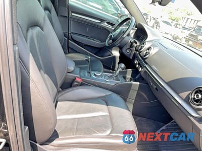 Piąte zdjęcie samochodu w środku: 2016 AUDI A3 PREMIUM VIN:WAUB8GFFXG1080060 - miniatura