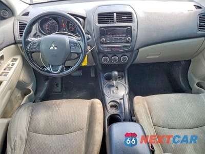 Zdjęcie 8 z 12 samochodu: 2017 MITSUBISHI OUTLANDER SPORT ES VIN:JA4AP3AU0HZ065483 - miniatura