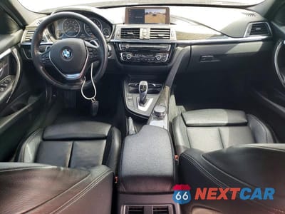 Zdjęcie 8 z 12 samochodu: 2018 BMW 330 XI VIN:WBA8D9G59JNU67559 - miniatura
