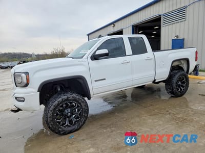 2018 GMC SIERRA K1500 1GTV2LEC1JZ370813 - główne zdjęcie licytacji z USA - miniatura