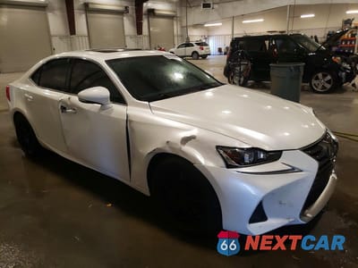 Czwarte zdjęcie samochodu z boku: 2017 LEXUS IS 300 VIN:JTHCM1D25H5016968 - miniatura