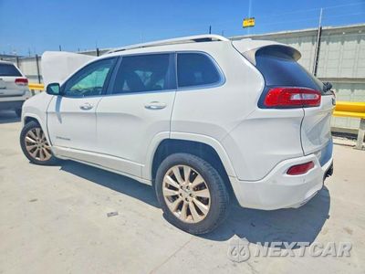Drugie zdjęcie samochodu z przodu: 2017 JEEP CHEROKEE OVERLAND VIN:1C4PJLJS3HW617740 - miniatura
