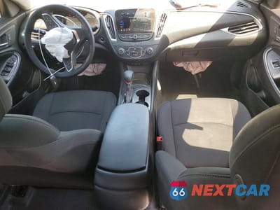 Zdjęcie 8 z 13 samochodu: 2025 CHEVROLET MALIBU RS VIN:1G1ZG5ST4SF102272 - miniatura