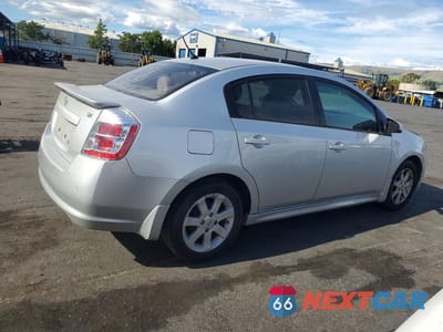 Trzecie zdjęcie samochodu z tyłu: 2012 NISSAN SENTRA 2.0 VIN:3N1AB6AP8CL679006 - miniatura