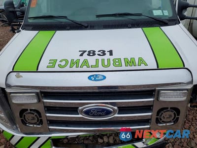 Zdjęcie 12 z 13 samochodu: 2018 FORD E350 AMBULANCE VIN:1FDWE3FS0JDC23179 - miniatura