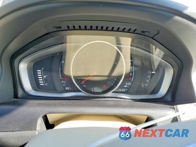 Zdjęcie 9 z 14 samochodu: 2016 VOLVO XC60 T5 PREMIER VIN:YV440MDK6G2781915 - miniatura