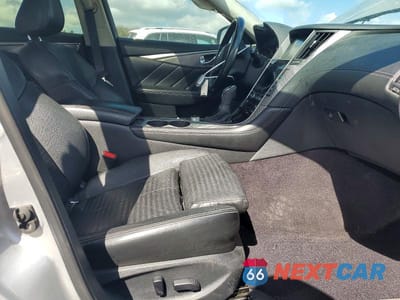 Zdjęcie 7 z 12 samochodu: 2019 INFINITI Q50 3.0T SIGNATURE EDITION VIN:JN1EV7AR4KM591719 - miniatura