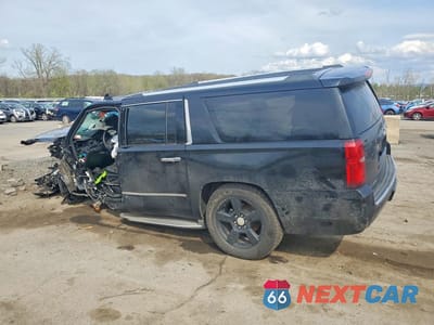 Drugie zdjęcie samochodu z przodu: 2015 CHEVROLET SUBURBAN K1500 LT VIN:1GNSKJKC0FR747352 - miniatura