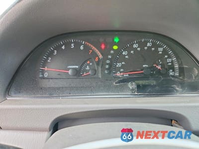 Zdjęcie 9 z 12 samochodu: 2004 TOYOTA CAMRY STANDARD VIN:4T1BE32K54U927158 - miniatura