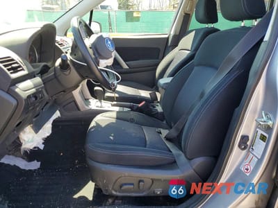 Zdjęcie 7 z 11 samochodu: 2016 SUBARU FORESTER 2.5I PREMIUM VIN:JF2SJADC6GH461619 - miniatura