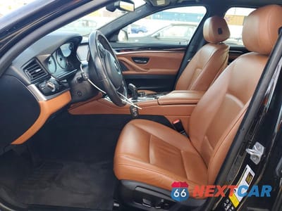 Zdjęcie 7 z 12 samochodu: 2016 BMW 535 XI VIN:WBA5B3C56GG256814 - miniatura
