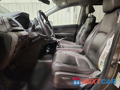 Zdjęcie 7 z 13 samochodu: 2018 HONDA ODYSSEY EXL VIN:5FNRL6H74JB043522 - miniatura
