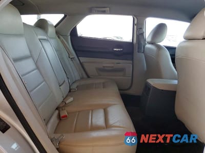 Zdjęcie 10 z 12 samochodu: 2006 DODGE MAGNUM R VIN:2D8GV57276H201100 - miniatura
