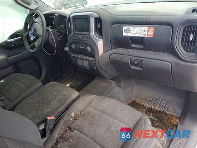 Zdjęcie 8 z 12 samochodu: 2024 CHEVROLET SILVERADO C1500 VIN:3GCNAAED9RG279140 - miniatura