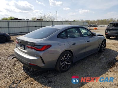 Trzecie zdjęcie samochodu z tyłu: 2022 BMW 430I GRAN COUPE VIN:WBA63AV00NFL98084 - miniatura