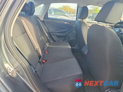 Zdjęcie 10 z 12 samochodu: 2019 VOLKSWAGEN JETTA S VIN:3VWC57BU9KM110596 - miniatura