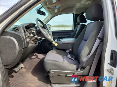 Zdjęcie 7 z 13 samochodu: 2011 GMC SIERRA K1500 SLE VIN:1GTR2VE31BZ194246 - miniatura