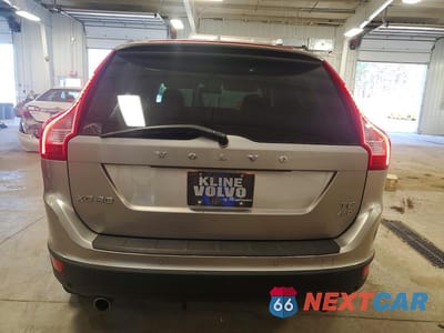 Zdjęcie 6 z 13 samochodu: 2012 VOLVO XC60 T6 VIN:YV4902DZ7C2244293 - miniatura