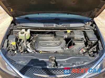 Zdjęcie 12 z 13 samochodu: 2018 CHRYSLER PACIFICA TOURING L VIN:2C4RC1BG5JR127378 - miniatura