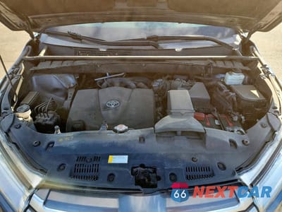 Zdjęcie 12 z 12 samochodu: 2019 TOYOTA HIGHLANDER XLE VIN:5TDJZRFH3KS725765 - miniatura
