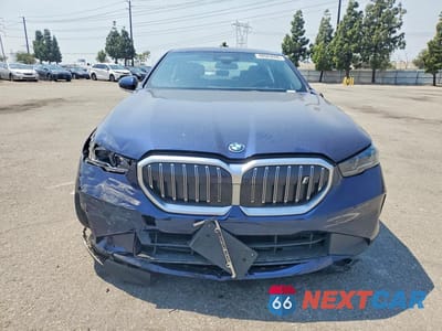Piąte zdjęcie samochodu w środku: 2024 BMW I5 EDRIVE 40 VIN:WBY33FK06RCR56582 - miniatura