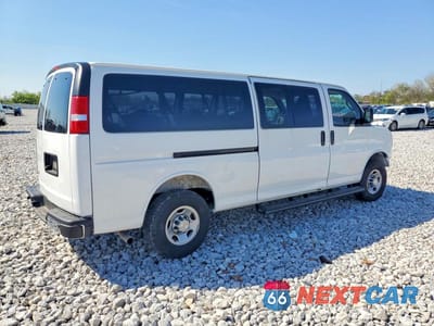 Trzecie zdjęcie samochodu z tyłu: 2025 CHEVROLET EXPRESS G3500 LS VIN:1GAZGNFP3S1213972 - miniatura